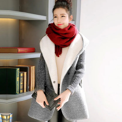 ÉLARA – Wool-Stitched Hooded Cashmere Coat