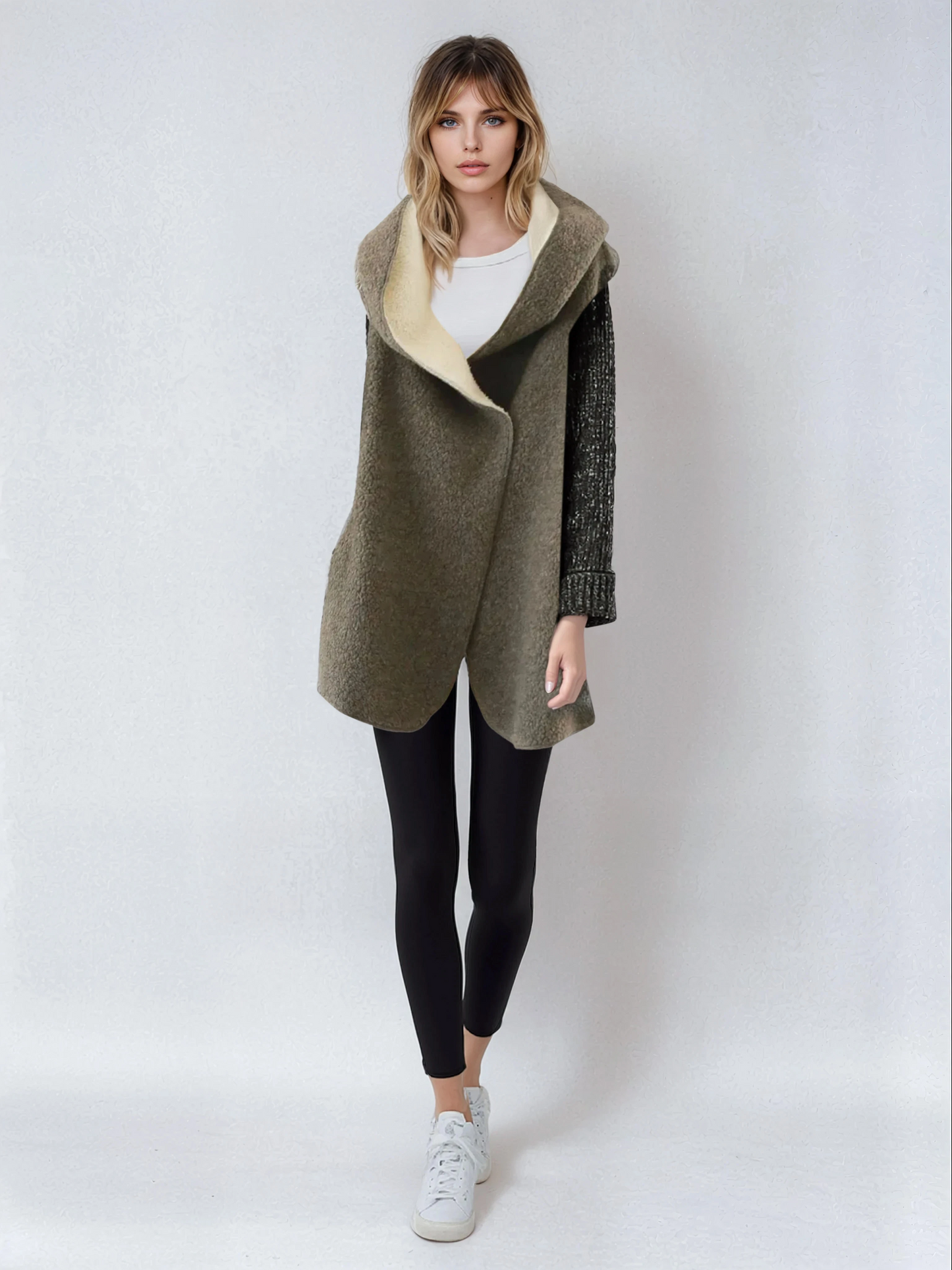 ÉLARA – Wool-Stitched Hooded Cashmere Coat